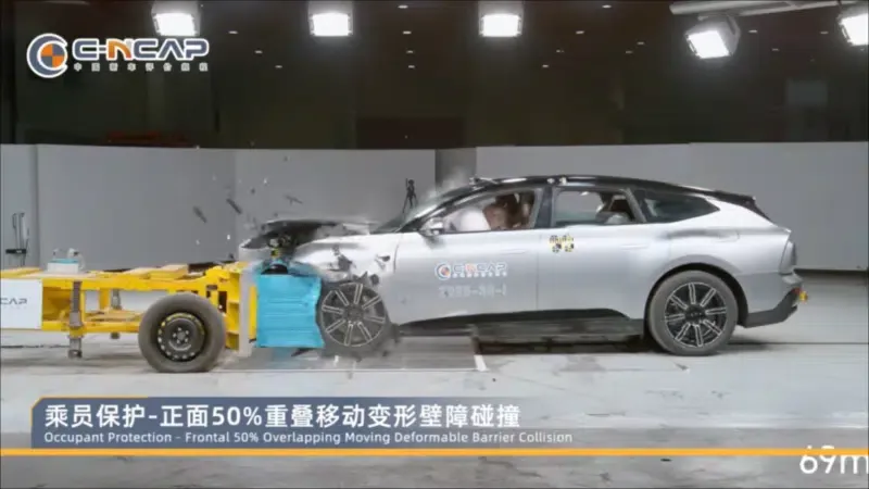 /uploads/Audi_E5_6_51d3a355c3.webp